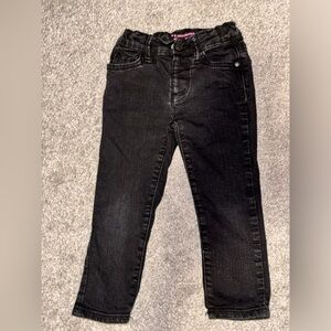 Toddler girl black wash skinny jeans